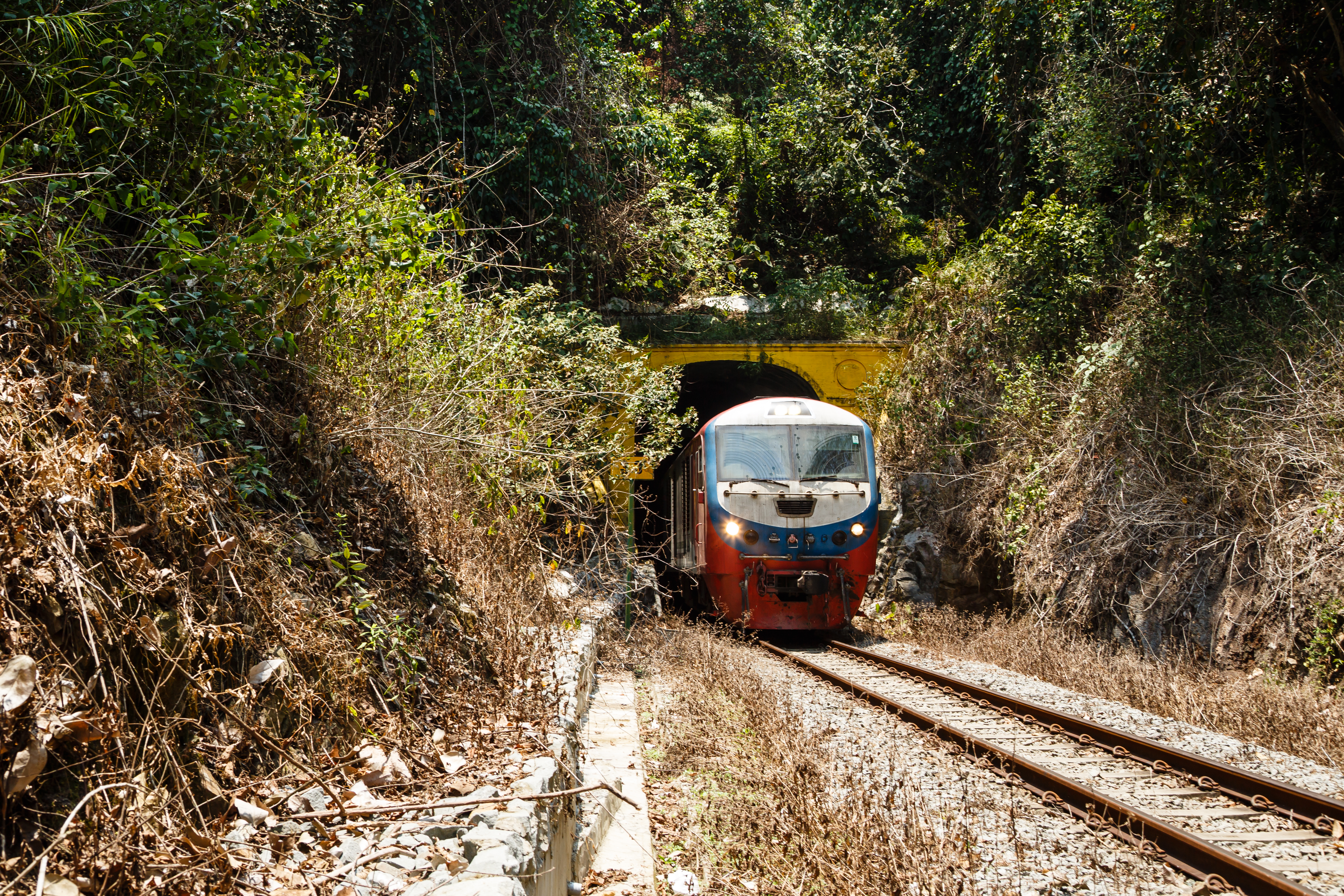 Pengalat-Besar Sabah Pengalat-Railway-Tunnel-05