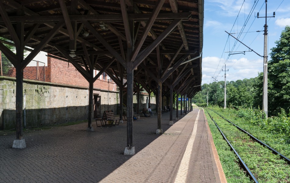 2015 Stacja kolejowa w Bystrzycy Kłodzkiej 04