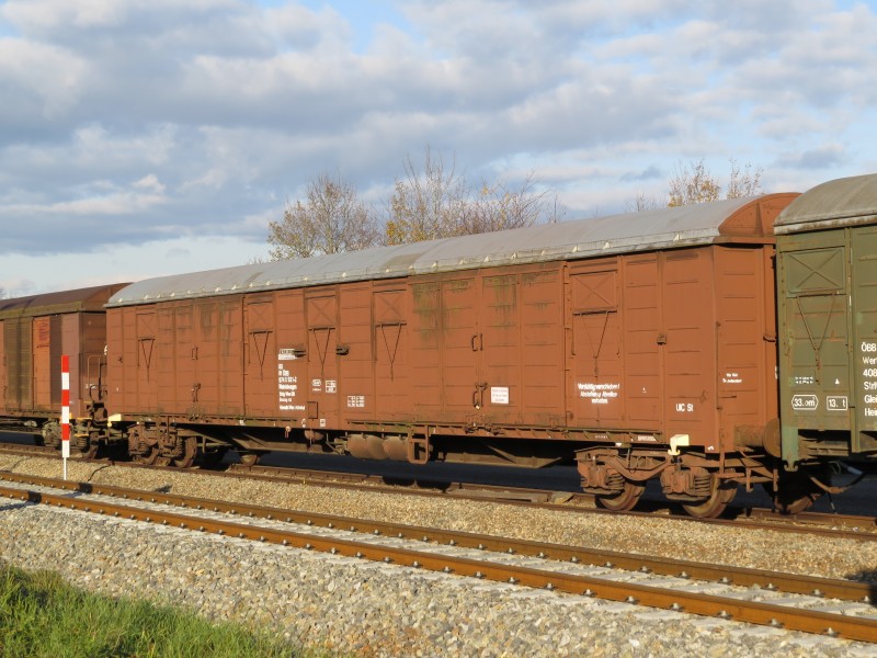 2017-11-14 (302) 80 81 9745 931-2 at Bahnhof Hart-Wörth