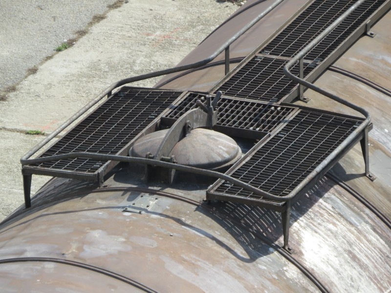 2018-04-03 (711) Roof hatch at 33 80 7978 603-8 at Bahnhof Krems an der Donau