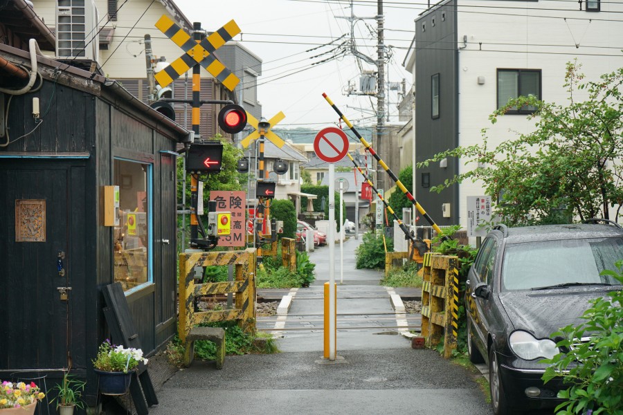 A small railway crossing in Kamakura, Japan