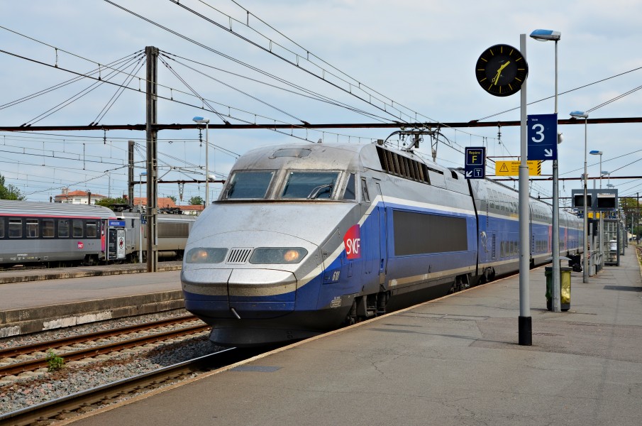 Angoulême 16 TGV Duplex 2013