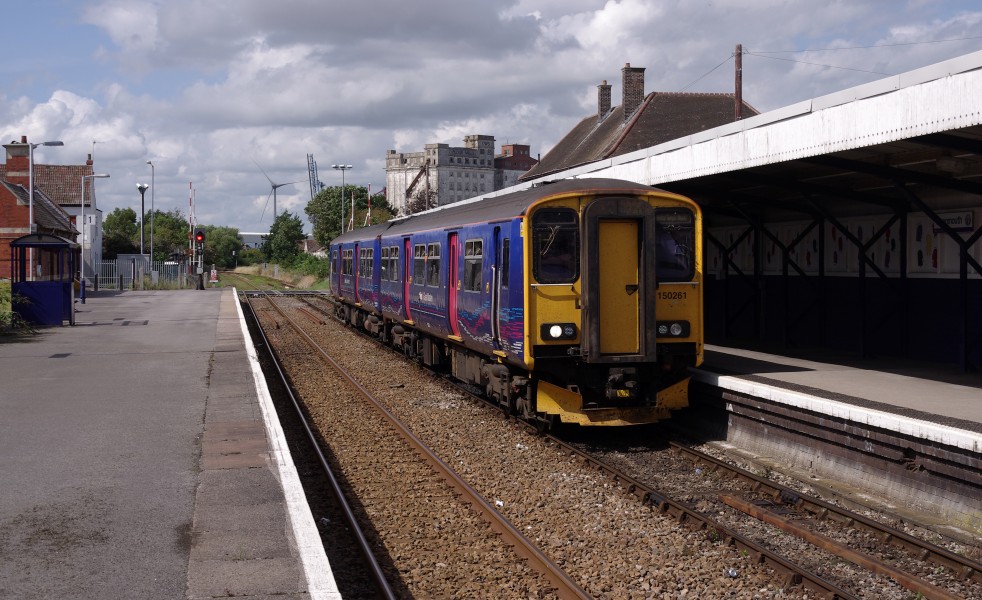 Avonmouth railway station MMB 22 150261