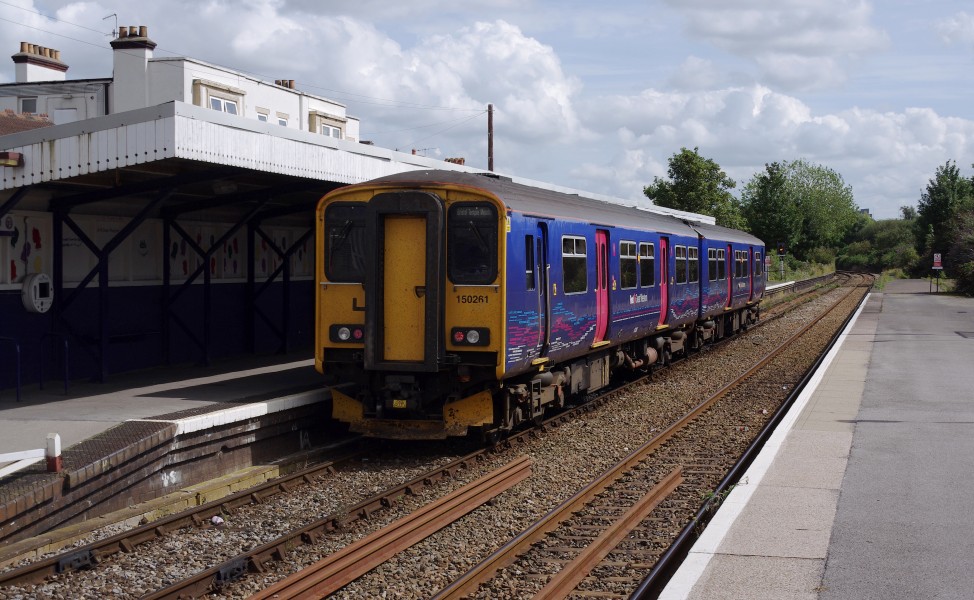 Avonmouth railway station MMB 24 150261