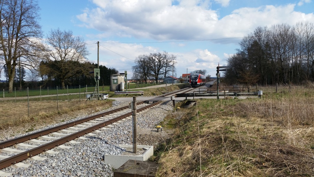 Bahnstrecke Buchloe-Memmingen bei Unterrammingen (02)