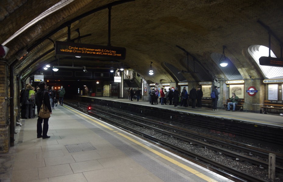 Baker Street tube station MMB 03
