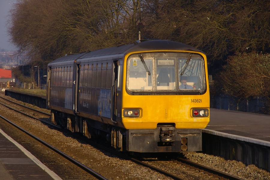 Bedminster railway station MMB 09 143621