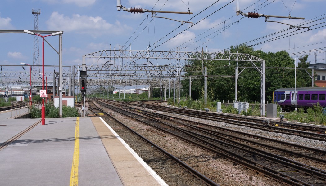 Crewe railway station MMB 24