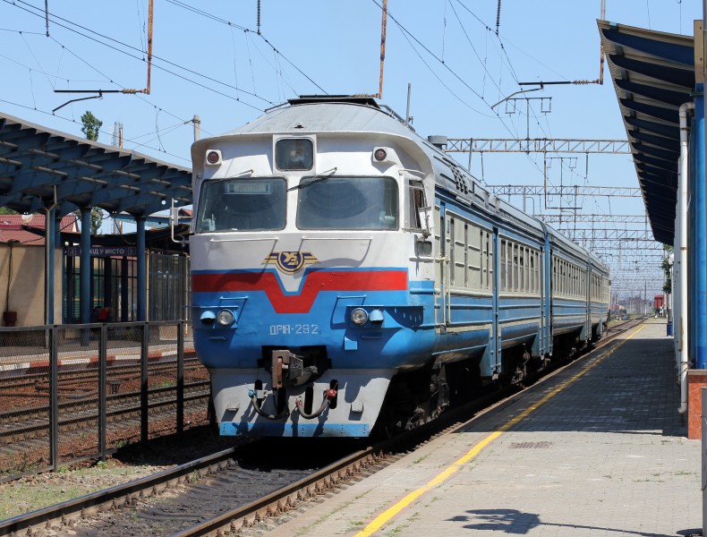 DR1A-292 diesel trainset 2015 G1