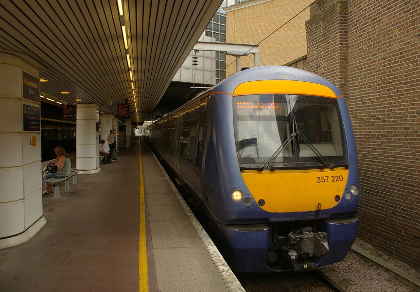 Fenchurch Street railway station MMB 03 357220