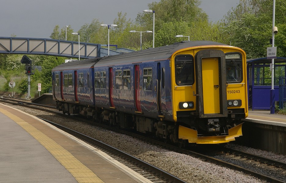 Filton Abbey Wood railway station MMB 06 150243