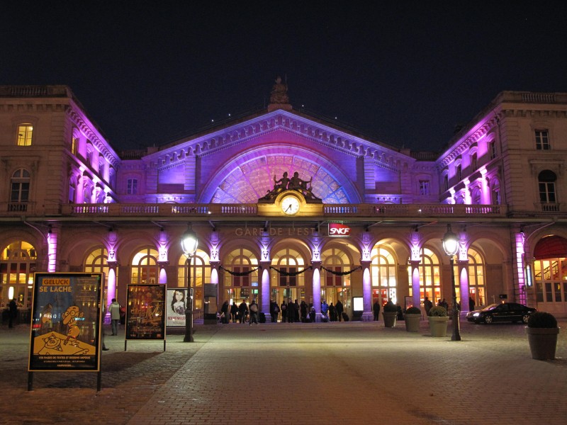 Gare de l'Est purple