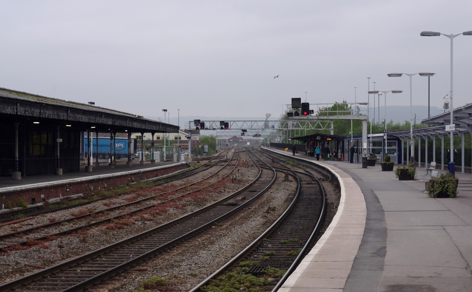 Gloucester railway station MMB 46