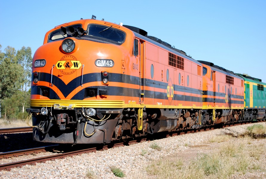 GM43 train