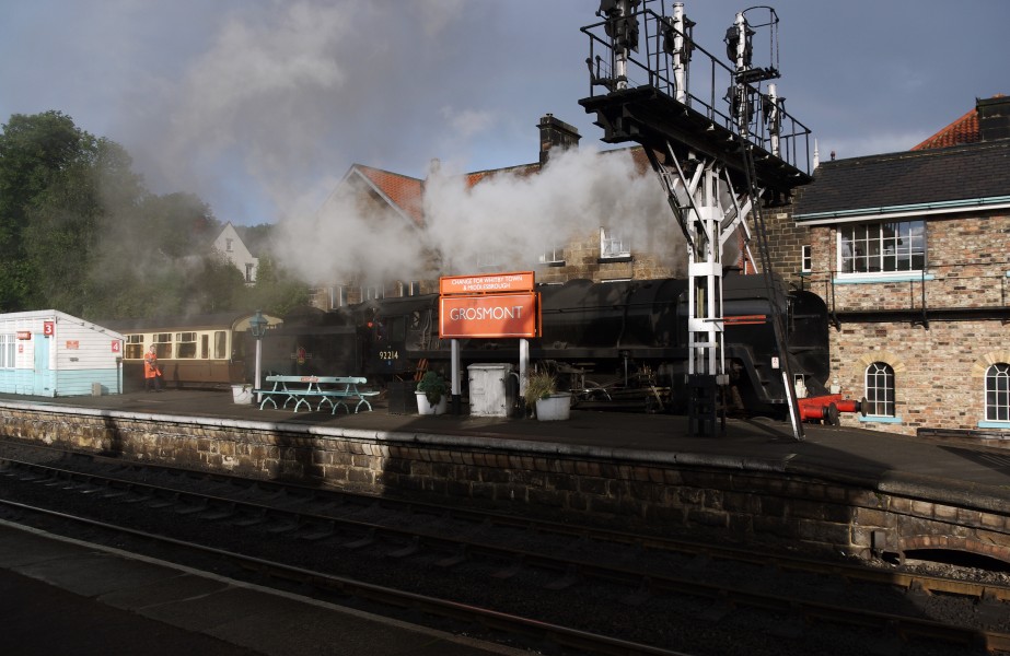 Grosmont railway station MMB 10 92214