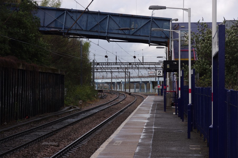 Harringay railway station MMB 04