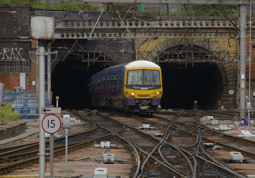 King's Cross railway station MMB 07 365517
