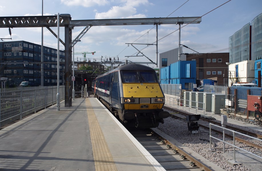 King's Cross railway station MMB 26