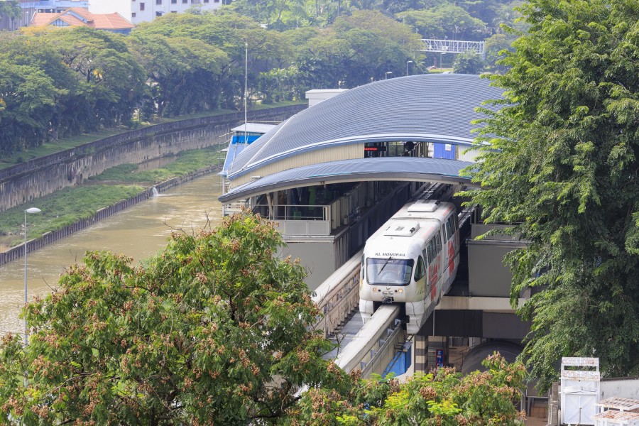 Kuala Lumpur Malaysia Tun-Sambanthan-Monorail-Station-02