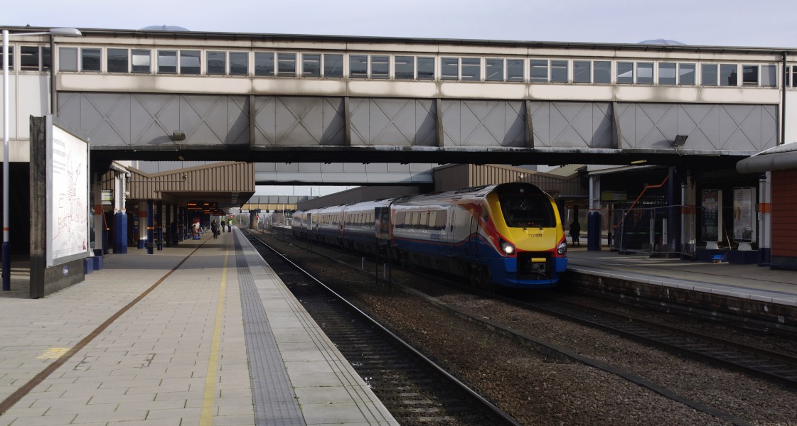 Leicester railway station MMB 10 222022
