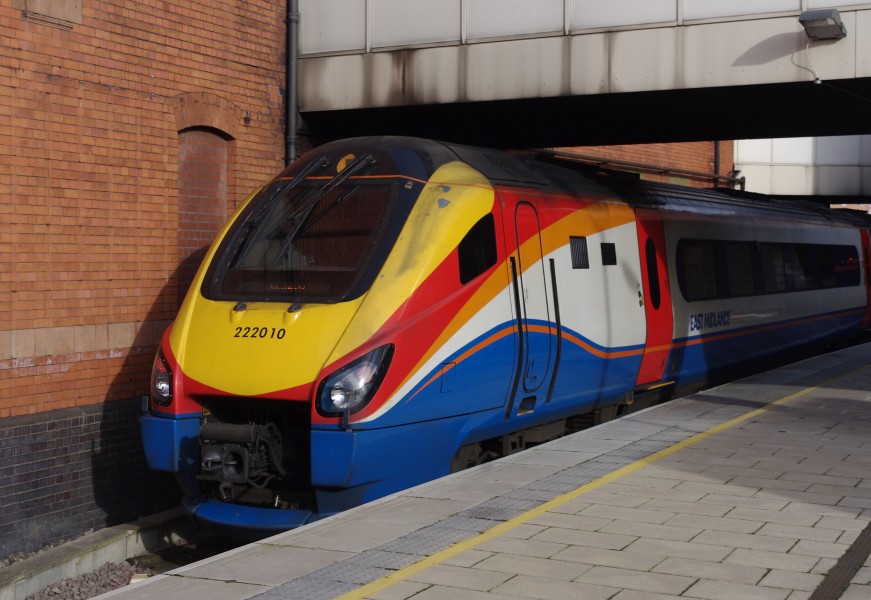 Leicester railway station MMB 12 222010