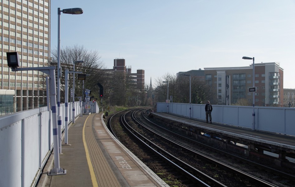Lewisham station MMB 18