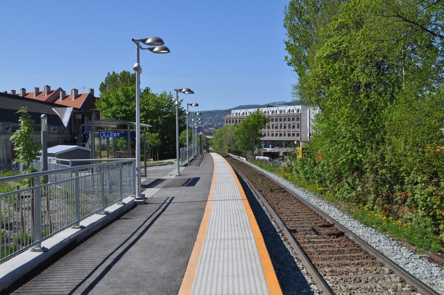 Lilleby train station 01