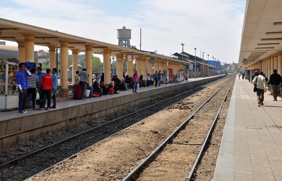 Luxor Train Station R03