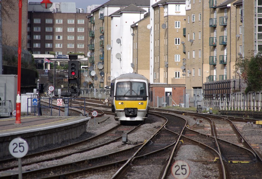 Marylebone station MMB 34 165002