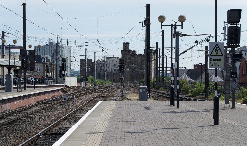 Newcastle railway station MMB 05