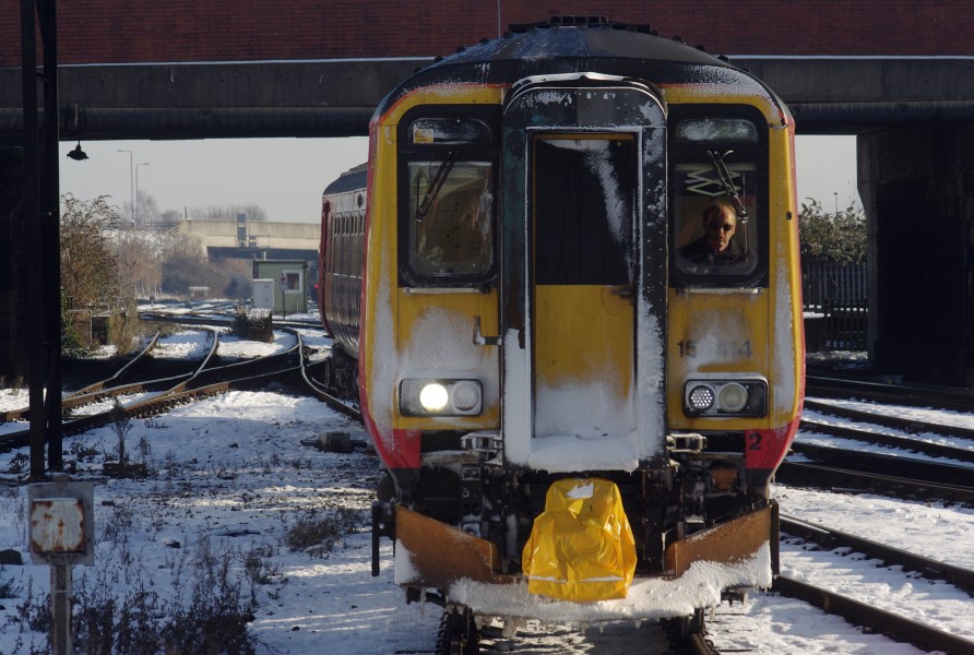 Nottingham railway station MMB 54 156414