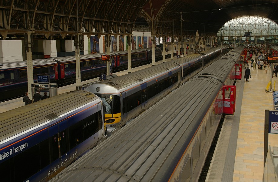 Paddington station MMB 15 332014 332006 43XXX