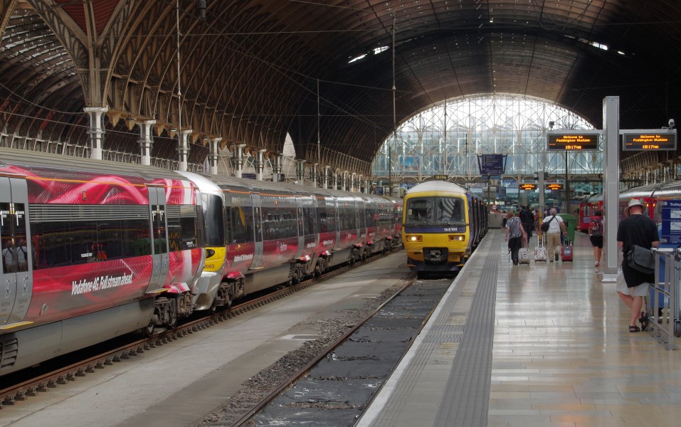 Paddington station MMB B0 332003 165106