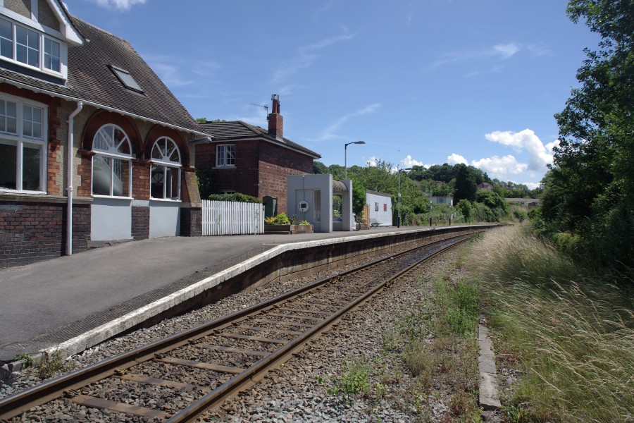 Sea Mills railway station MMB 22