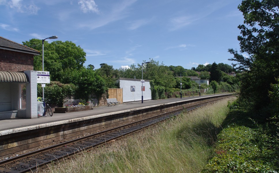 Sea Mills railway station MMB 33