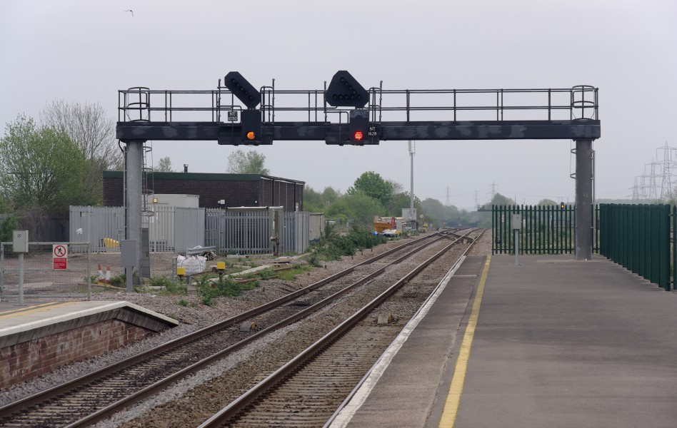 Severn Tunnel Junction railway station MMB 38