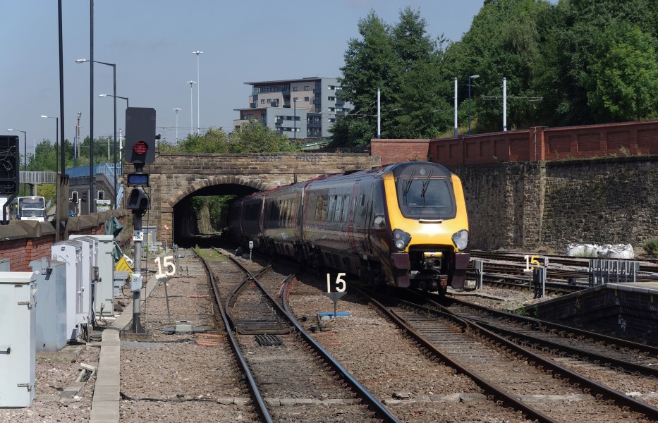 Sheffield station MMB 05 221125