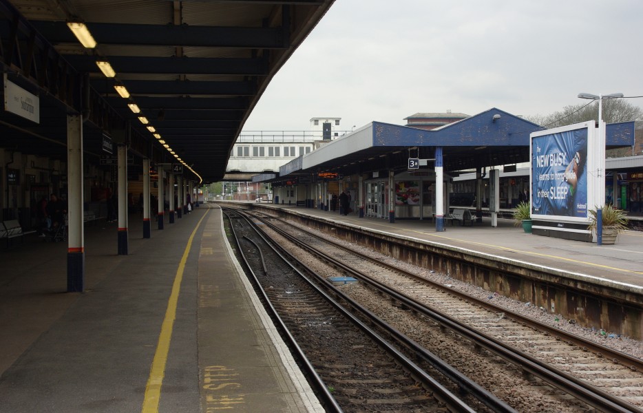 Southampton Central railway station MMB 07