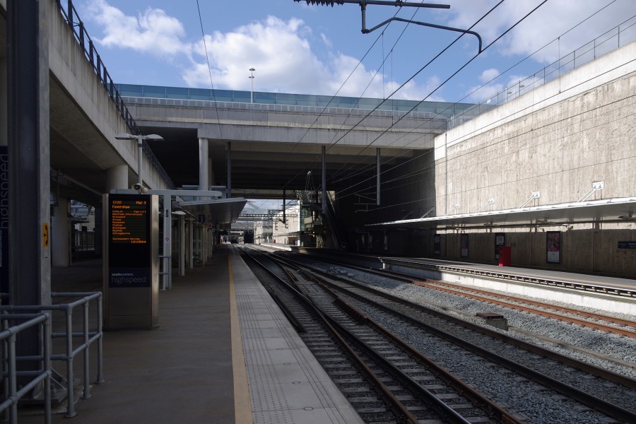 Stratford International station MMB 16