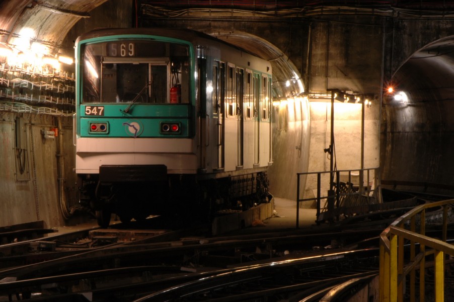 Wagon isolé à Place d'Italie