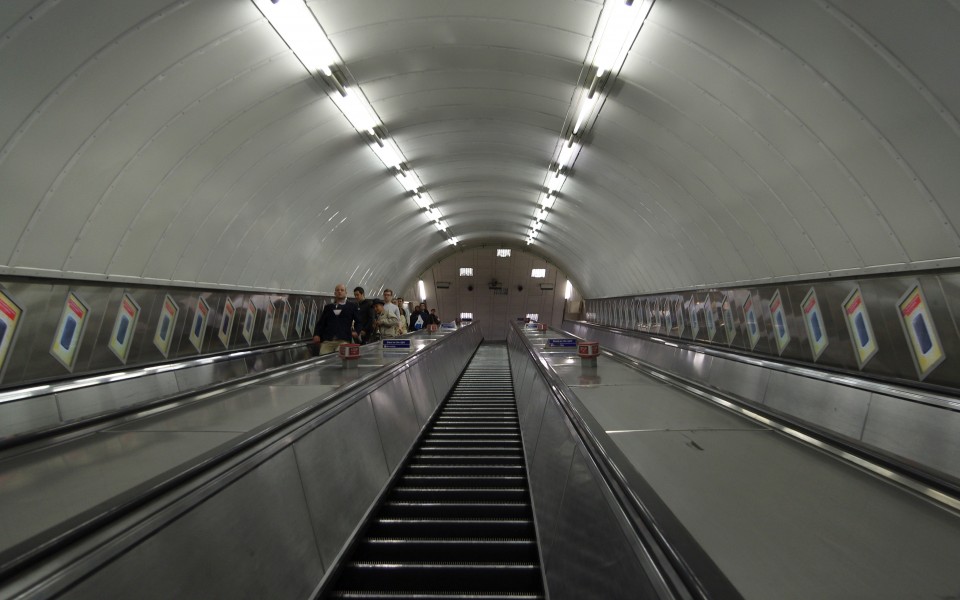 Waterloo station MMB 21