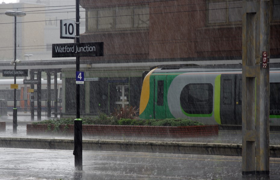 Watford Junction railway station MMB 12 350125