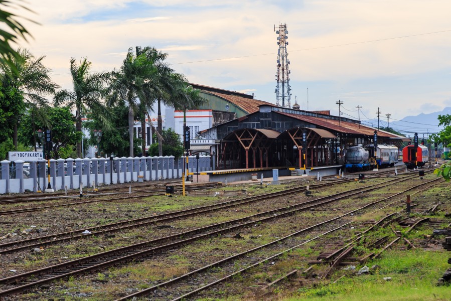 Yogyakarta Indonesia Tugu-Train-Station-02