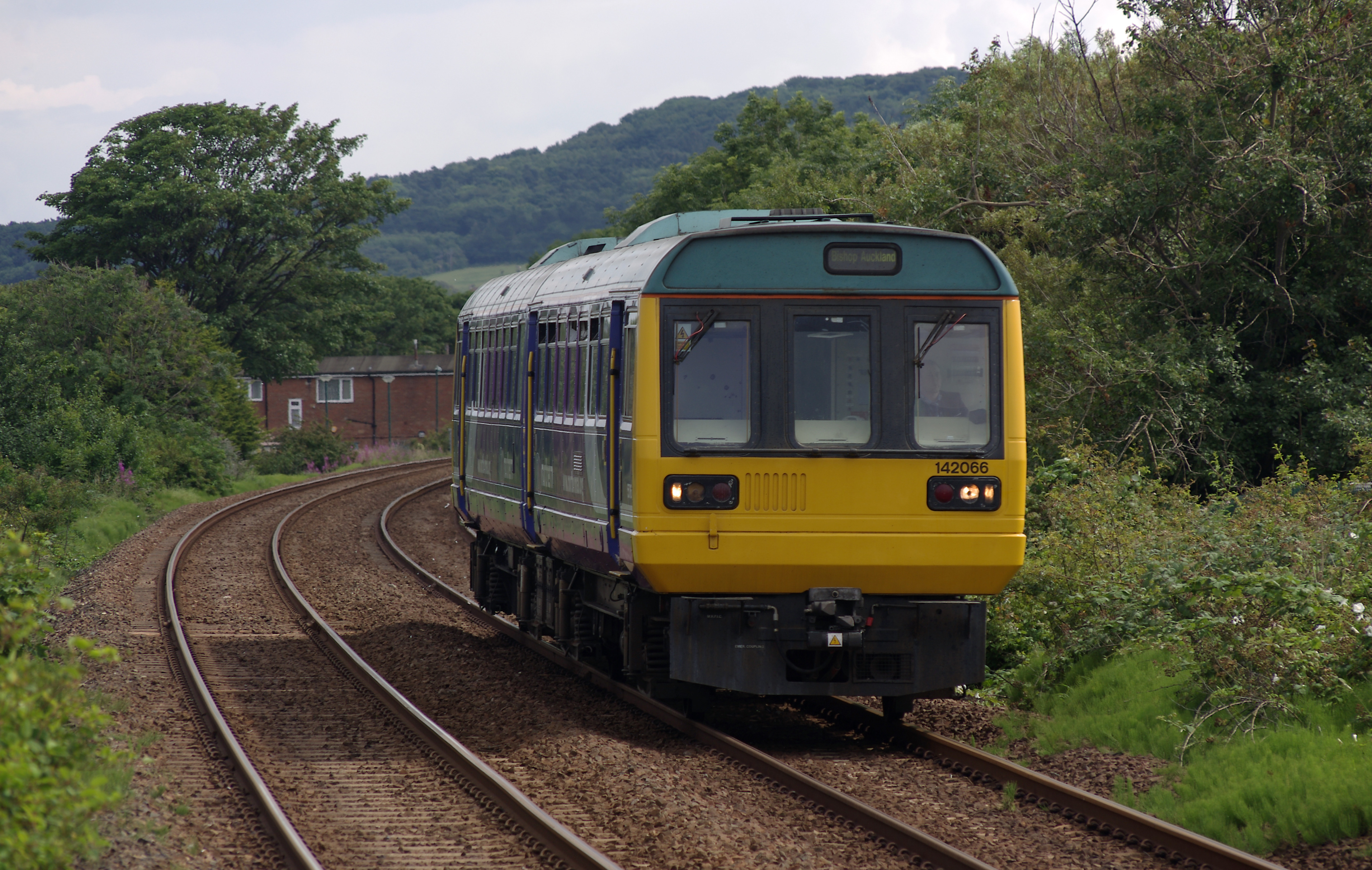 Redcar East railway station MMB 02 142066