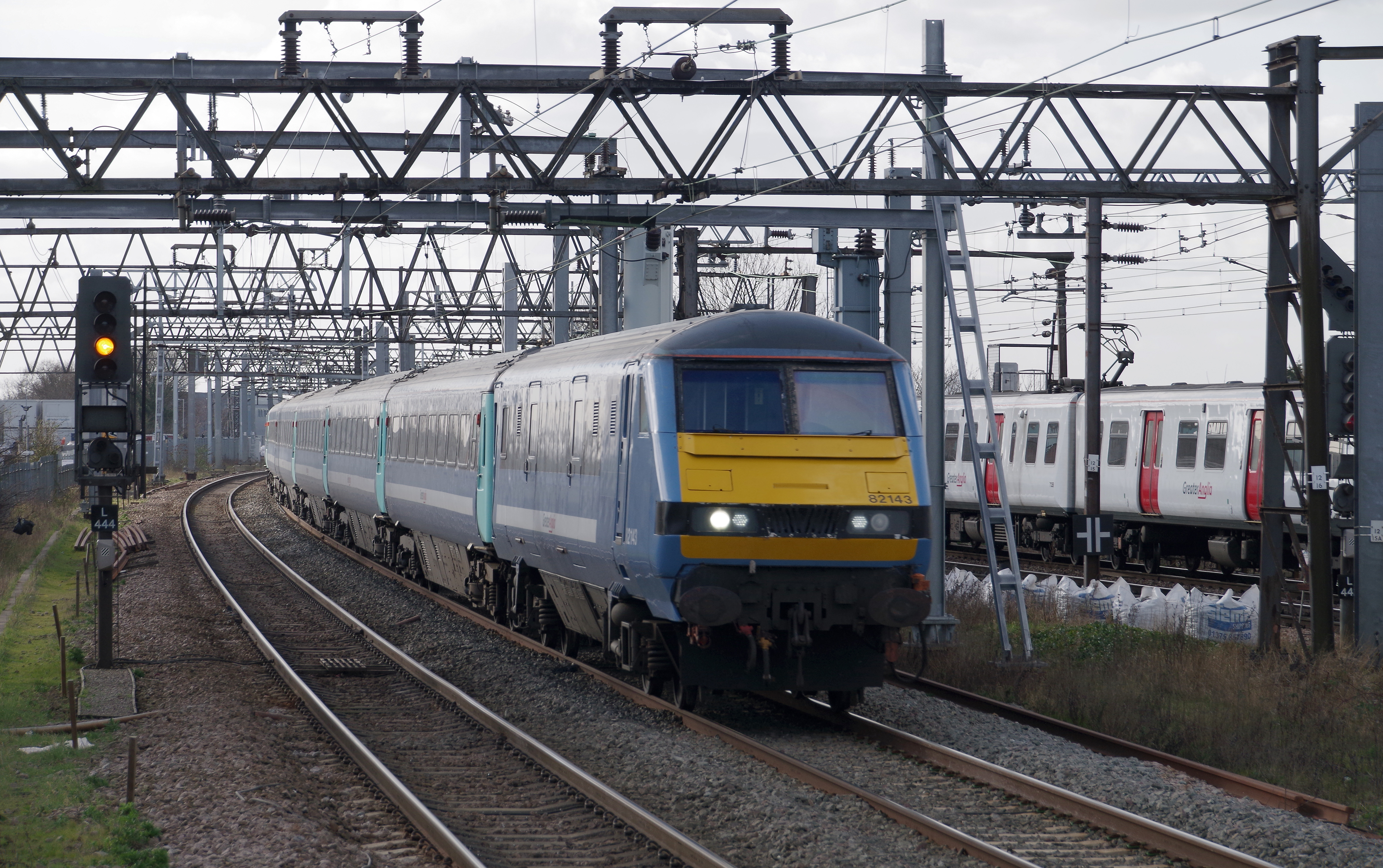 Romford railway station MMB 17