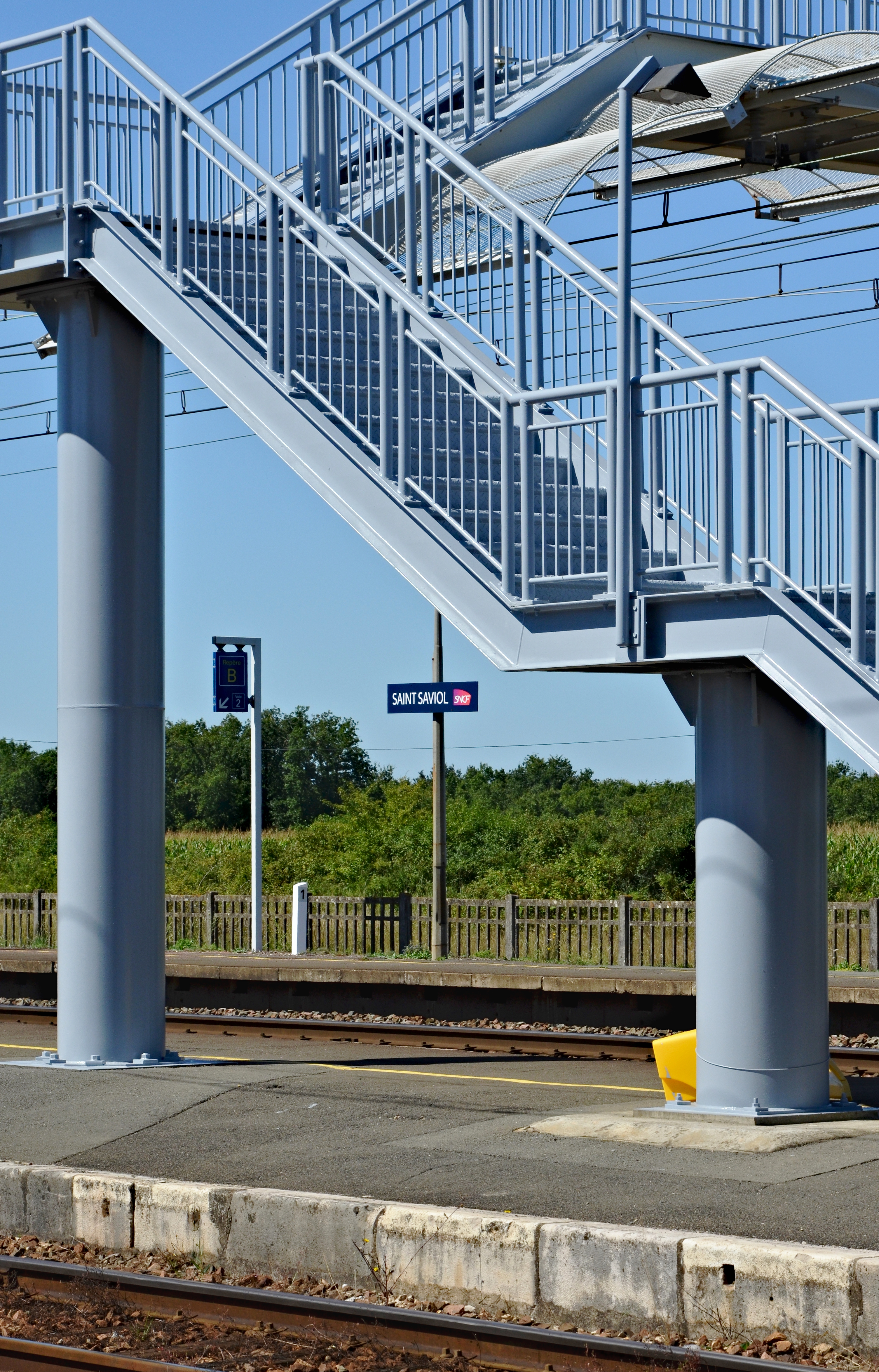 Saint-Saviol Passerelle détail 2013