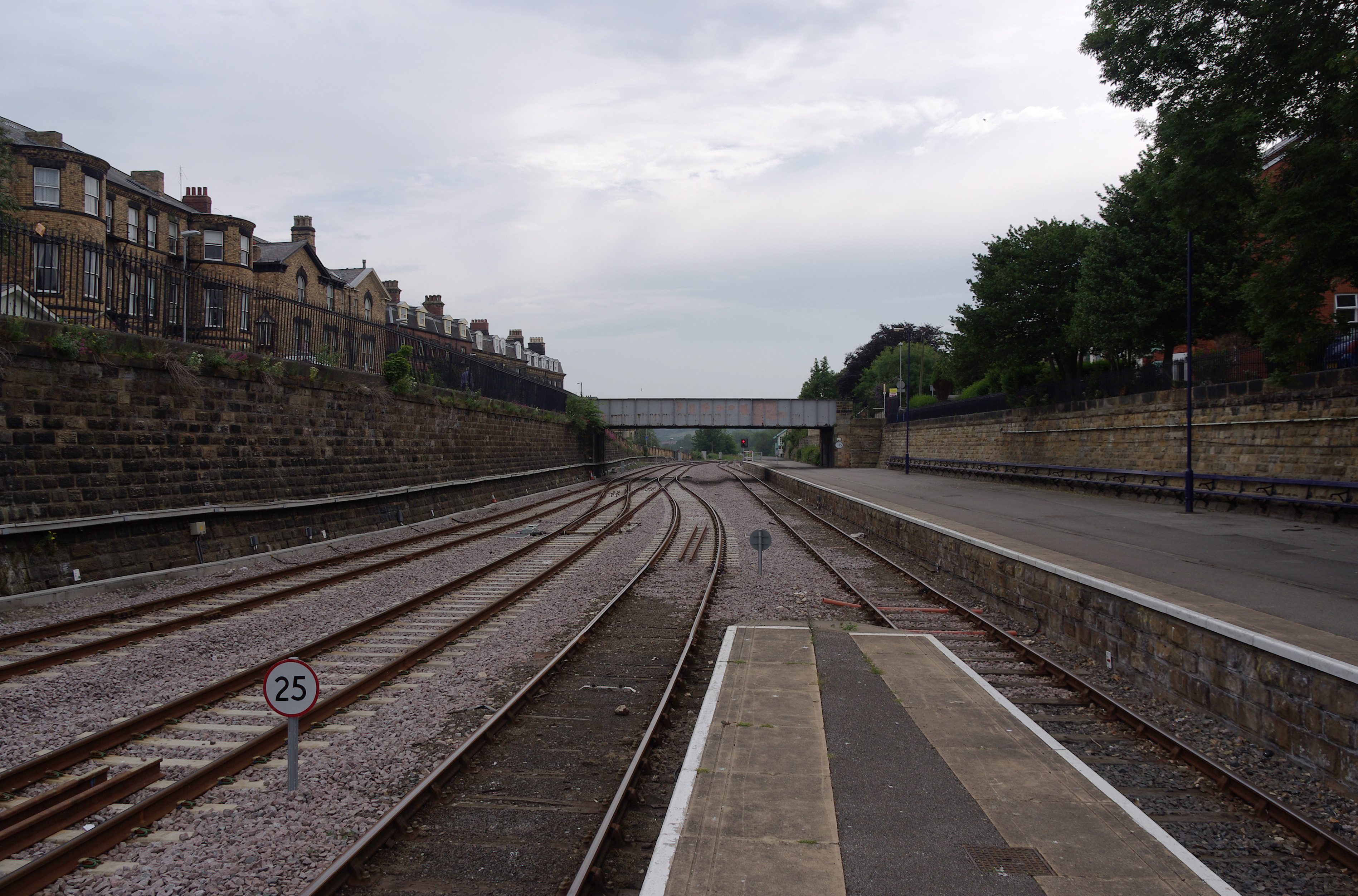 Scarborough railway station MMB 05