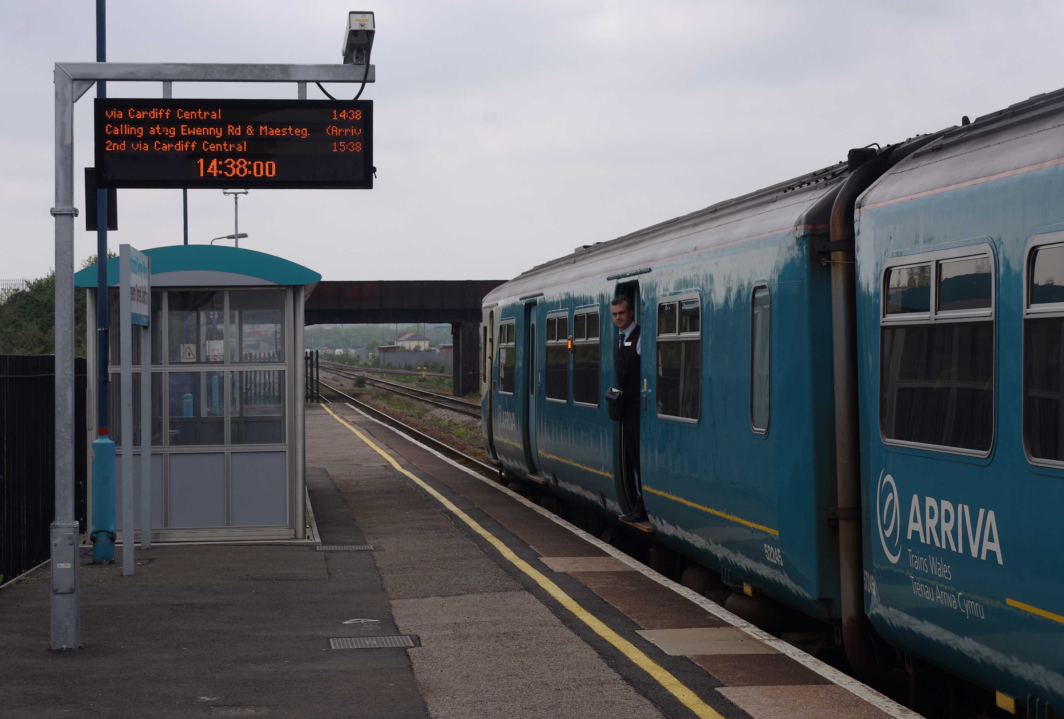 Severn Tunnel Junction railway station MMB 27 150245