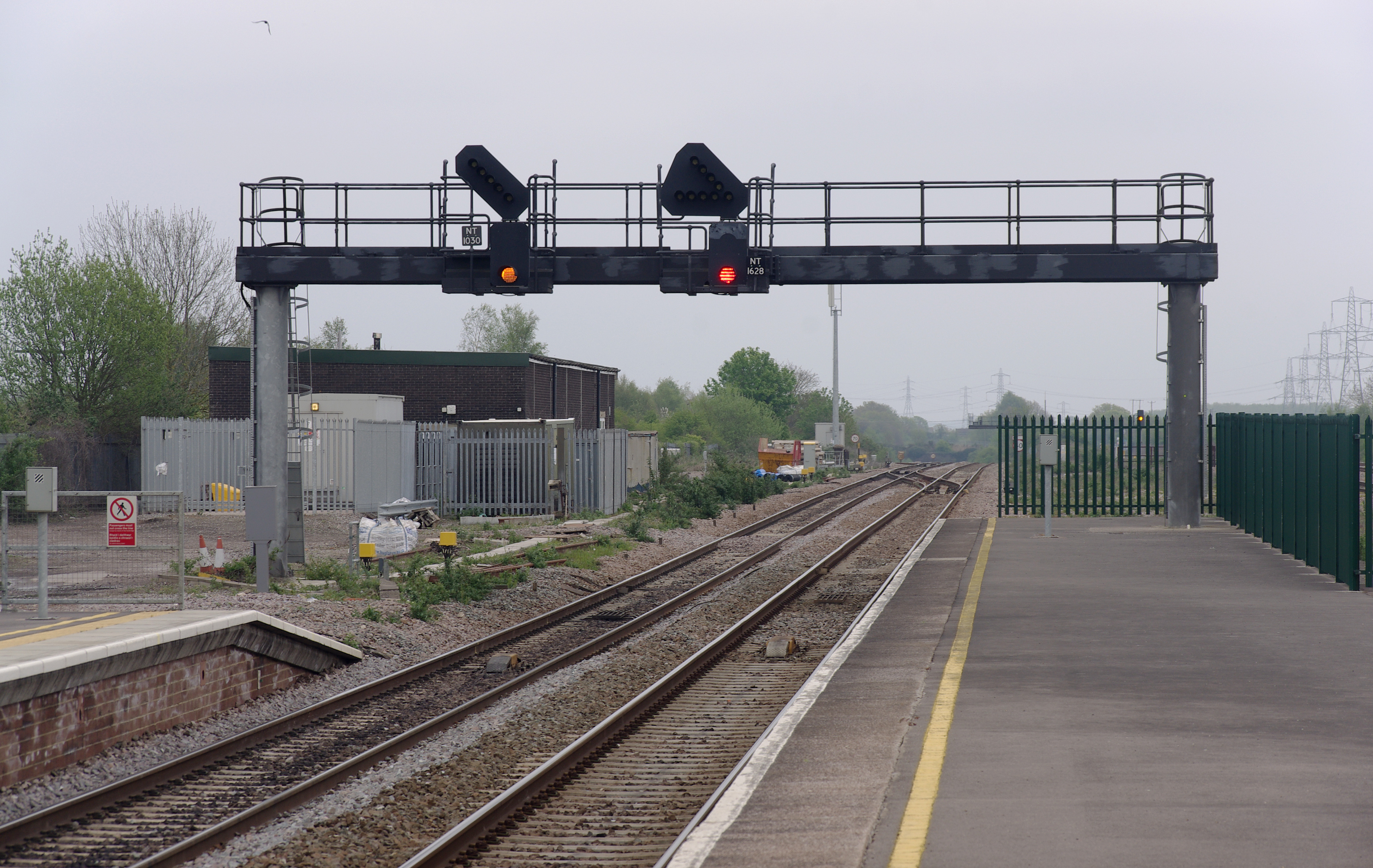 Severn Tunnel Junction railway station MMB 38
