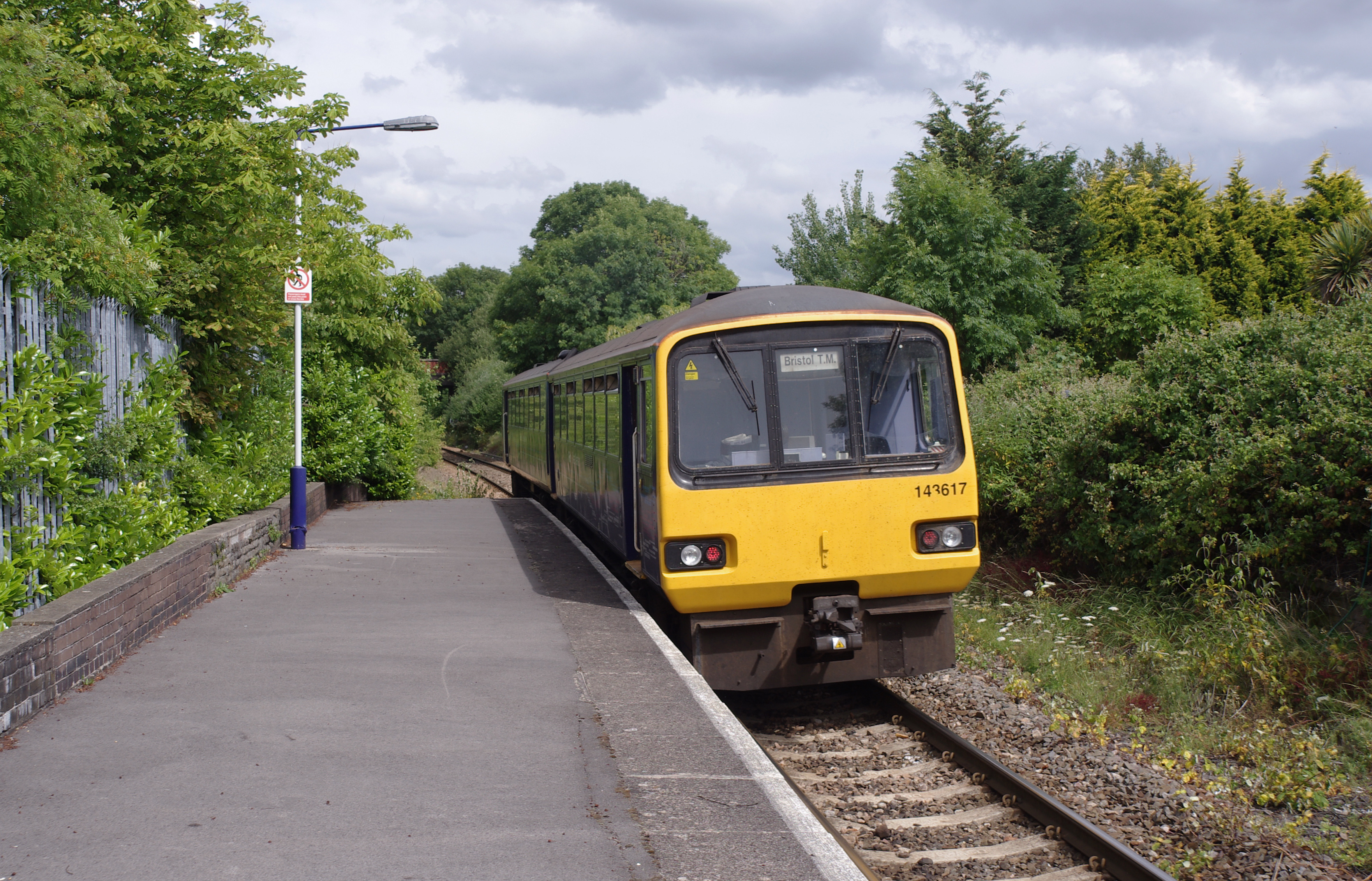 Shirehampton railway station MMB 13 143617